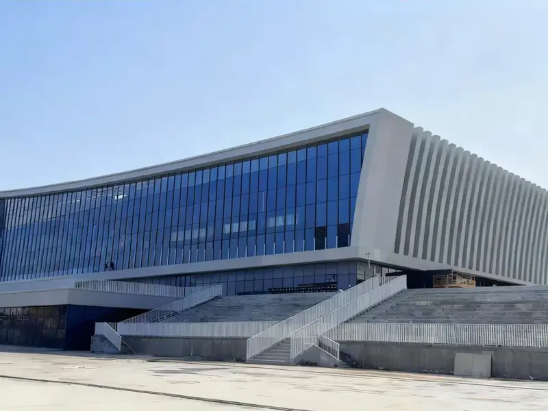 Училишна гимназија за челична конструкција